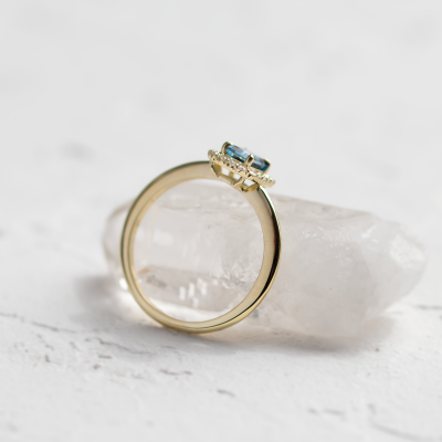 Originální zásnubní prsten s lab grown diamanty MILLIE