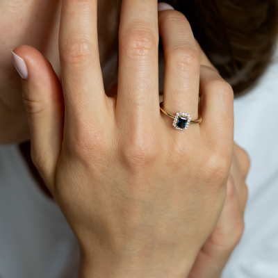 Radiant cut lab grown diamond ring MILLIE