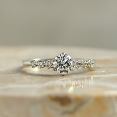 Romantic engagement diamond ring MIZI