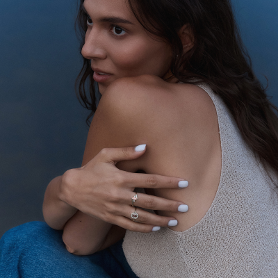 Zlatý prsten s oranžovým a bílými lab grown diamanty PESCA