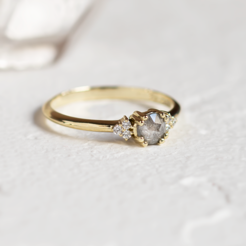 Gold ring with salt and pepper diamond MONNY