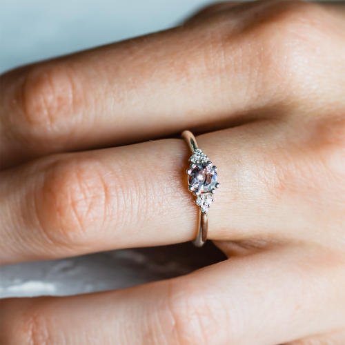 Engagement ring with lepidocrocite and diamonds FRAISE