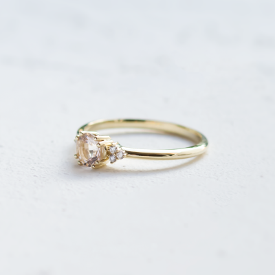 Romantický zásnubní prsten s morganitem a diamanty MONYX