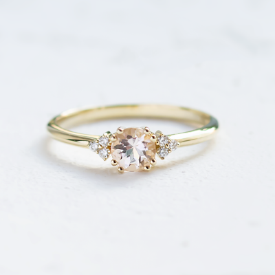 Romantický zásnubní prsten s morganitem a diamanty MONYX