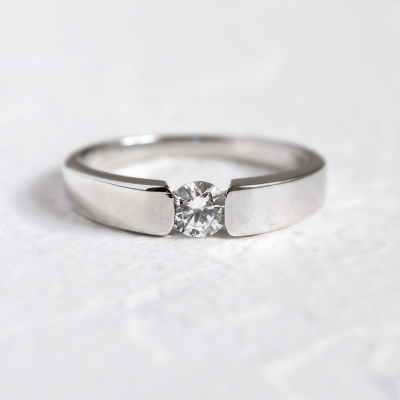 Gold engagement ring with 0.25 ct diamond MOVIK