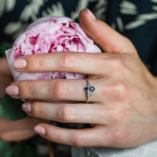 Gold cluster ring with sapphires and diamonds NAUTICA