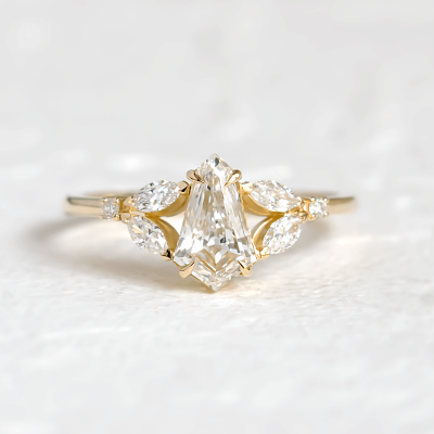 Vintage-style lab grown diamond ring NILIA