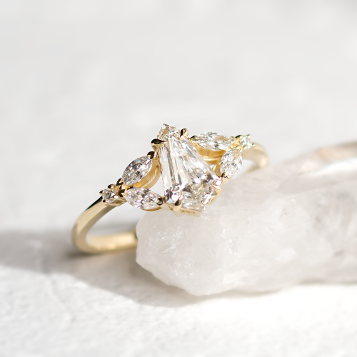 Vintage-style lab grown diamond ring NILIA