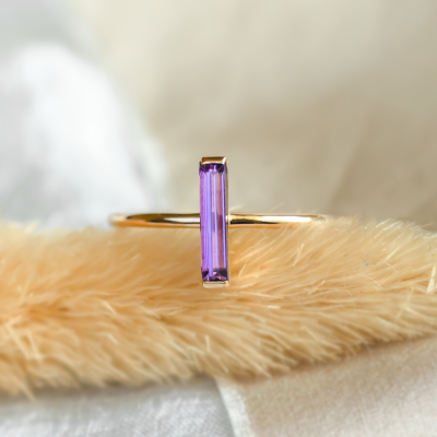 Minimalist amethyst ring NYX