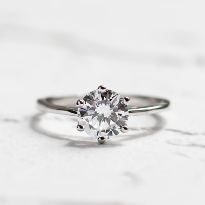 Luxusní zásnubní prsten s lab-grown diamantem OLLAF