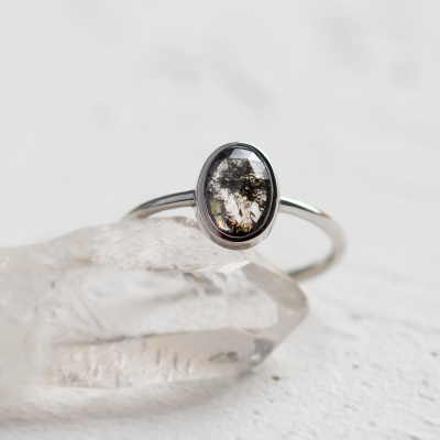 Gold oval salt and pepper diamond ring ONORATO