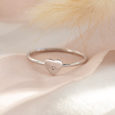 Stříbrný prsten ve tvaru srdce s diamantem PATRICIA