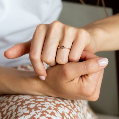 Minimalist engagement salt'n'pepper diamond ring  PERA