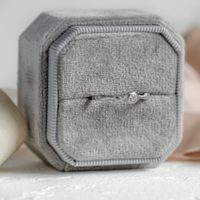 Organic engagement ring with diamond PLUMBUM