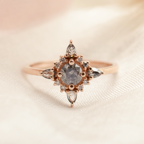 Unique cluster salt'n'pepper diamonds ring RAVENNA