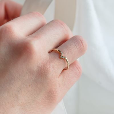 Minimalist curved ring with diamonds REGGIE