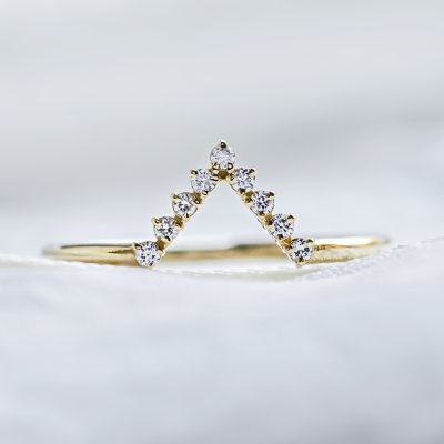 Curved diamond wedding ring REGGIO