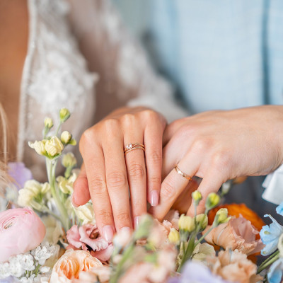 Delicate gold ring with morganite ROSALIS