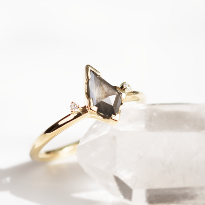 Kite salt'n'pepper diamond engagement ring SALLYX