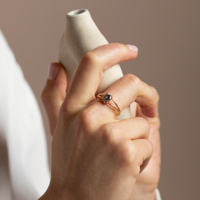Originální prsten se salt and pepper a přírodními diamanty SALOMINA