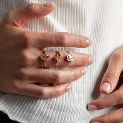 Gold ring with orange and white lab grown diamnods PESCA