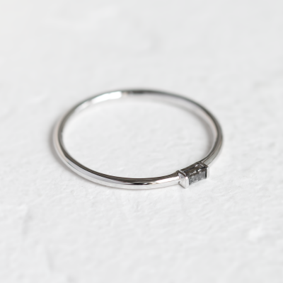 Gold ring with baguette salt'n'pepper diamond TORRE