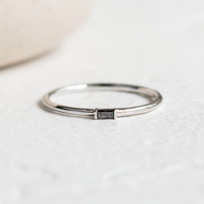 Gold ring with baguette salt'n'pepper diamond TORRE