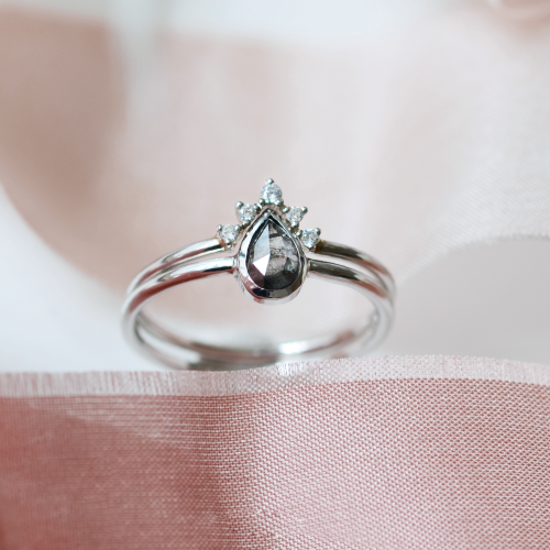 Romantic engagement set with salt and pepper diamond ERWIN