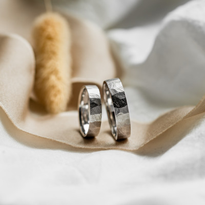 Platinum Wedding Rings with bevelled surface BOMM
