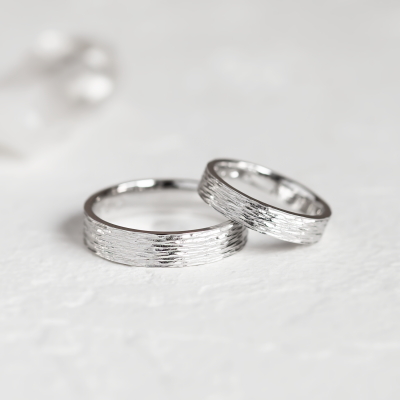 Unusual wedding bands with woodbark surface BRANCH