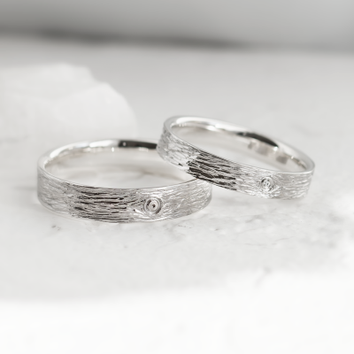 Unusual wedding bands with woodbark surface DRUID