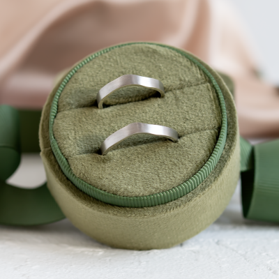 Matné nepravidelné snubní prsteny ELISE