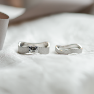 Unusual wedding rings with salt and pepper diamond JACKLYN