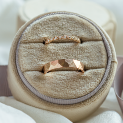 LATI gold diamond wedding rings