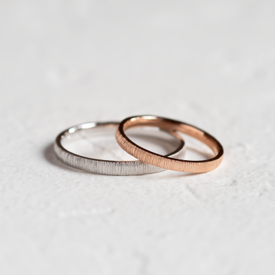 Gold relief wedding rings MIKE