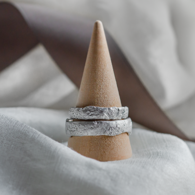 Atypical wedding rings with special surface MOONLIGHT