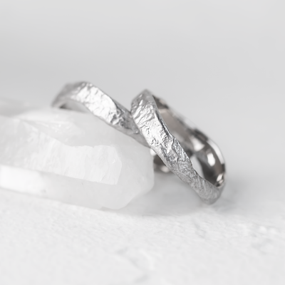Irregular wedding bands with moon surface MUSK