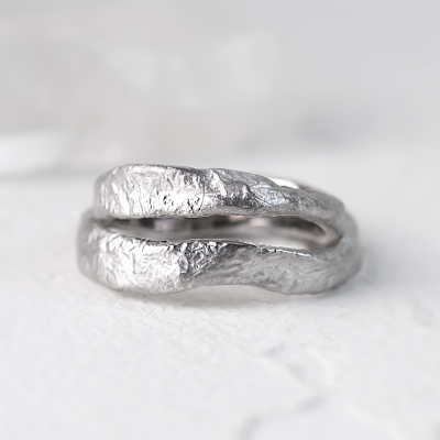 Irregular wedding bands with moon surface MUSK
