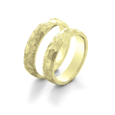 Textured gold wedding rings MUZI - rigor and simplicity 