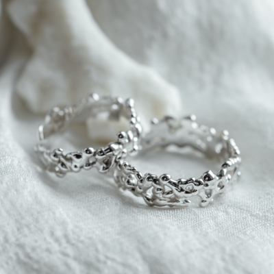 Avant-garde wedding rings with organic elements NALANI