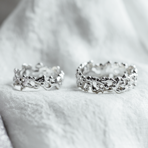 Avantgardní snubní prsteny s organickými prvky NALANI