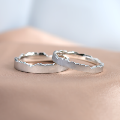 Unusual wedding rings with mountain motive PEAK