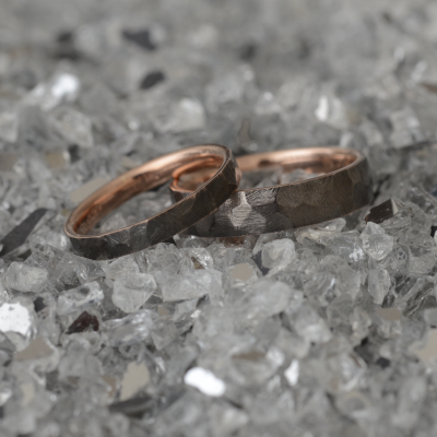 Hammered Wedding Rings made in rose gold PERU