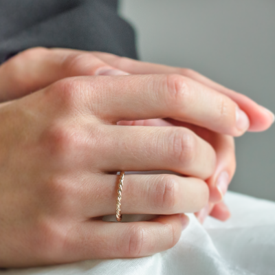 VALO gold minimalist wedding rings