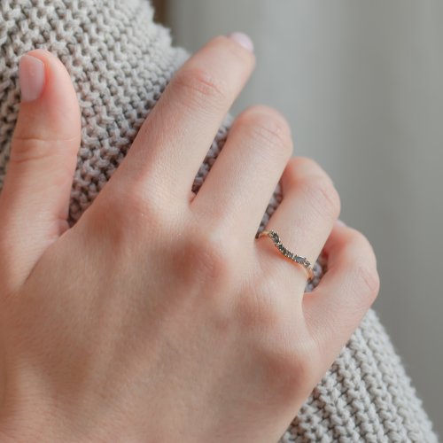 Curved wedding ring with salt and pepper diamonds WESTON