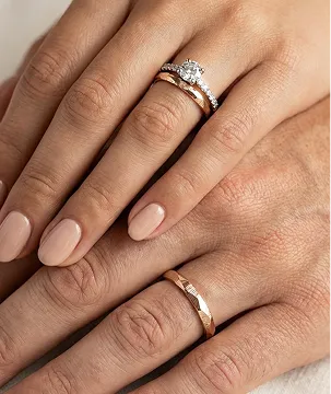 Atypical wedding rings